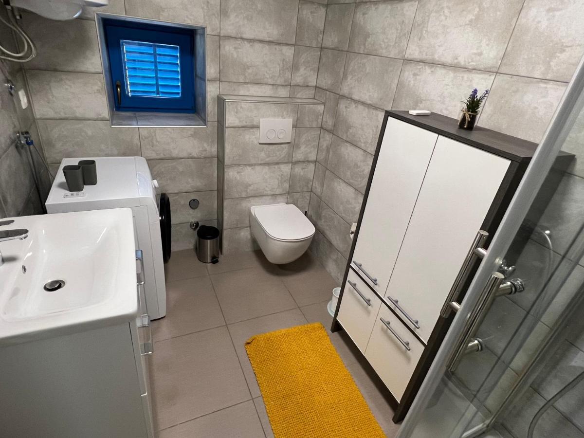 Doneto, Apartment In Private House リエカ エクステリア 写真