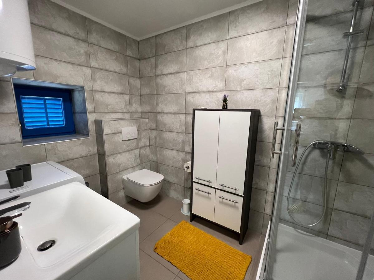 Doneto, Apartment In Private House リエカ エクステリア 写真